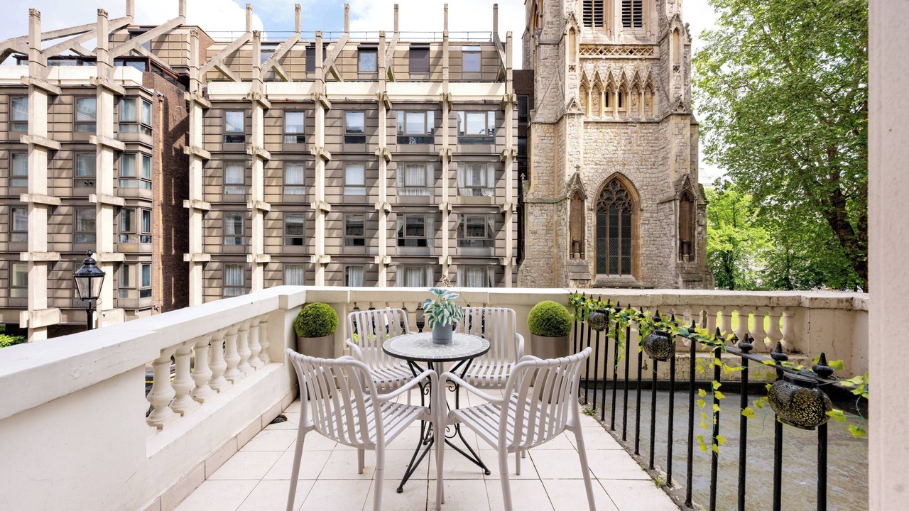 Photo of Outdoor in Bayswater