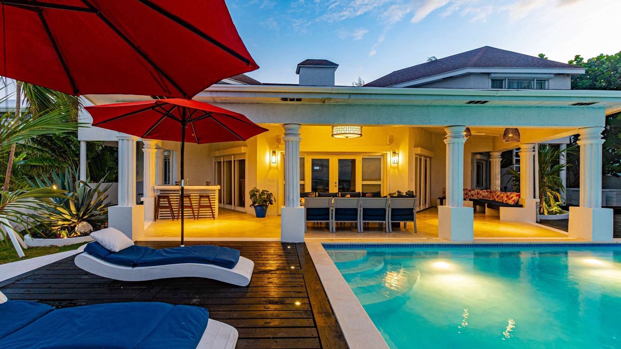 Photo of Outdoor in Nassau