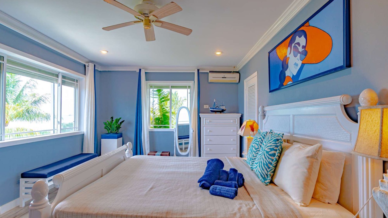 Photo of Bedroom in Nassau