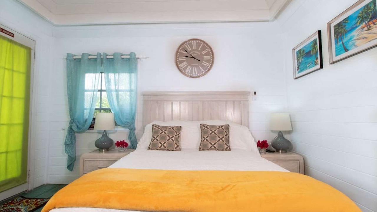 Photo of Bedroom in Nassau