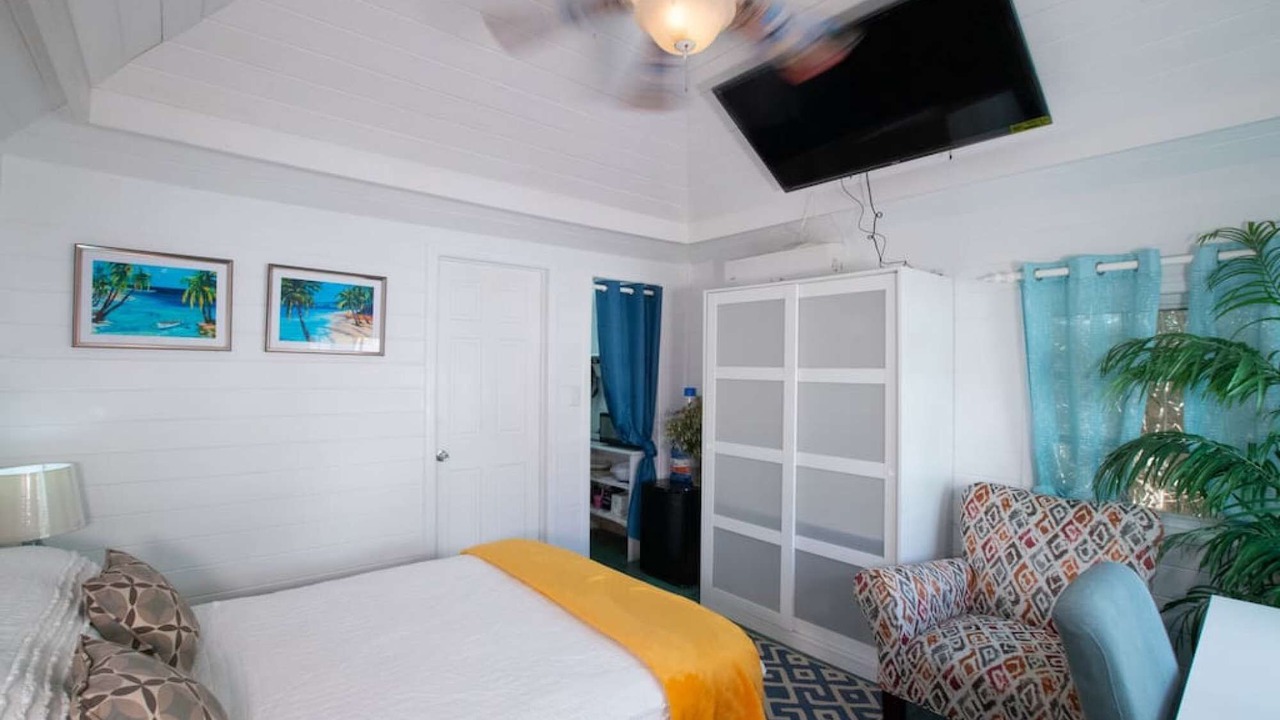 Photo of Bedroom in Nassau