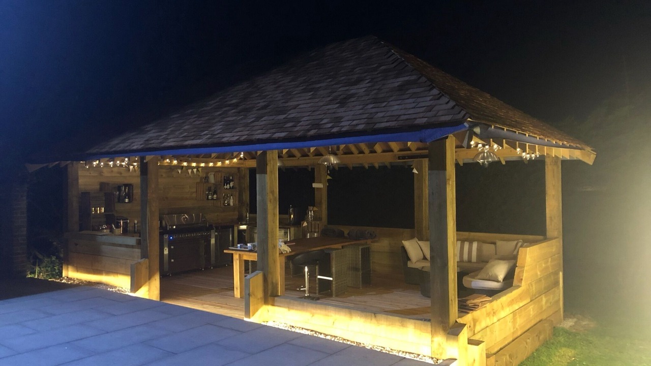 Photo of Patio Balcony in Watlington
