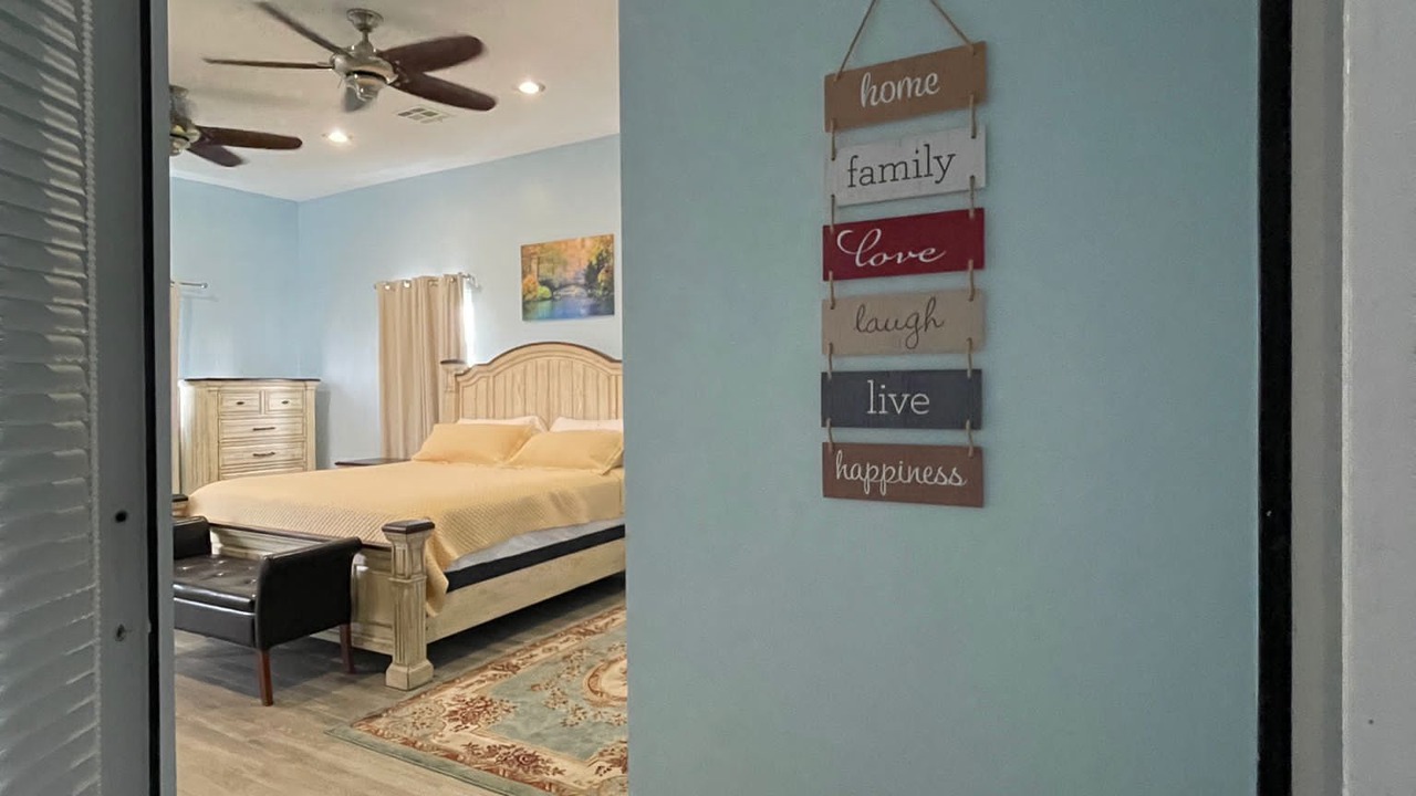 Photo of Bedroom in Greening Glade
