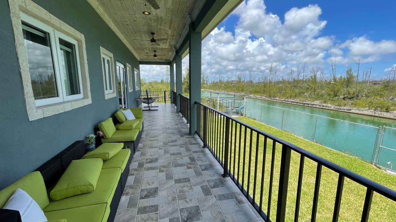 Photo of Patio Balcony in Greening Glade