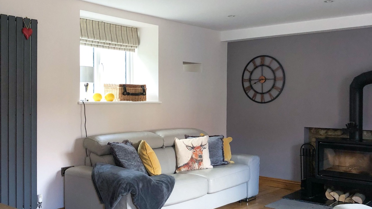 Photo of Livingroom in Earls Barton