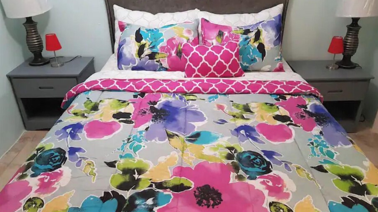 Photo of Bedroom in Nassau