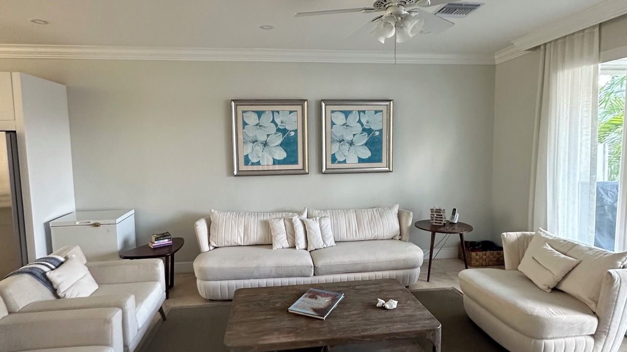 Photo of Bedroom in Palm Cay
