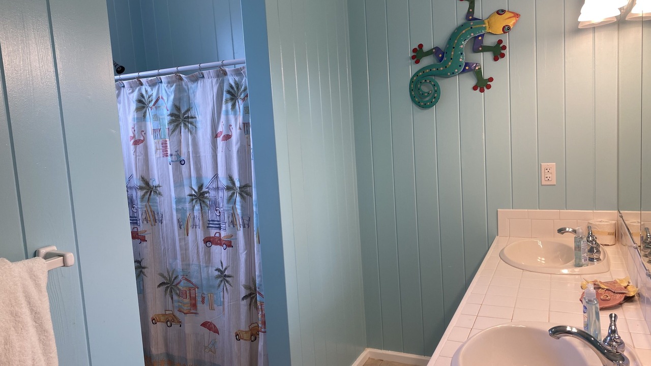 Photo of Bathroom in Hope Town