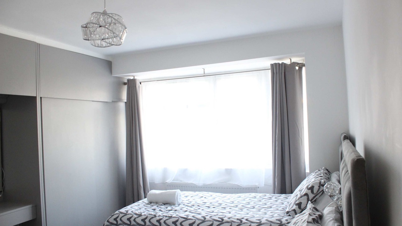 Photo of Bedroom in Harlington