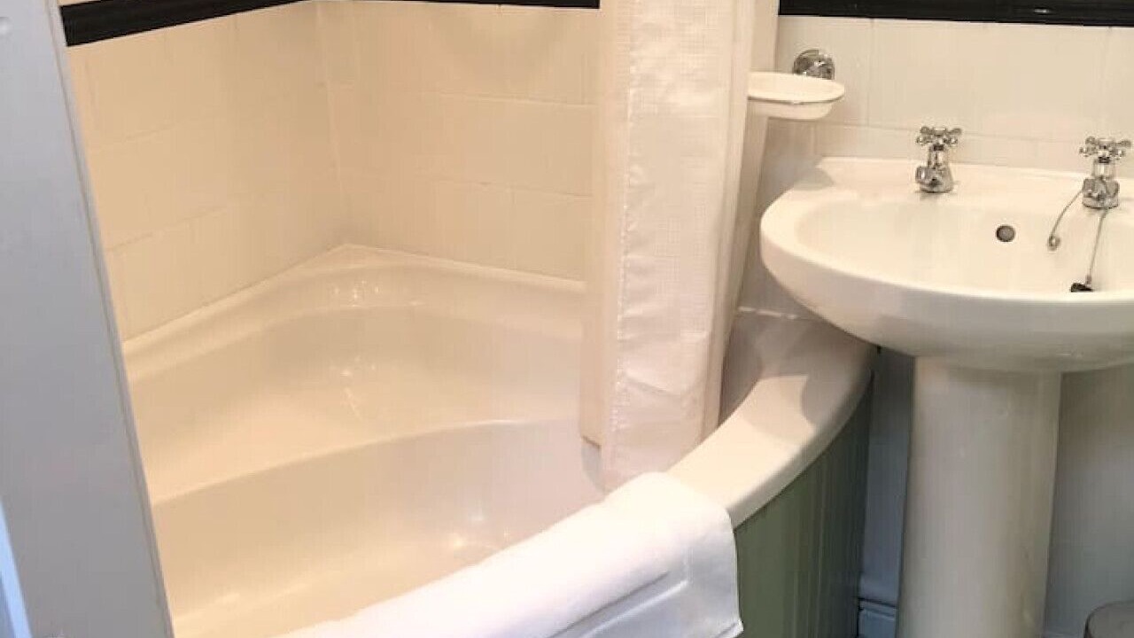 Photo of Bathroom in Alton
