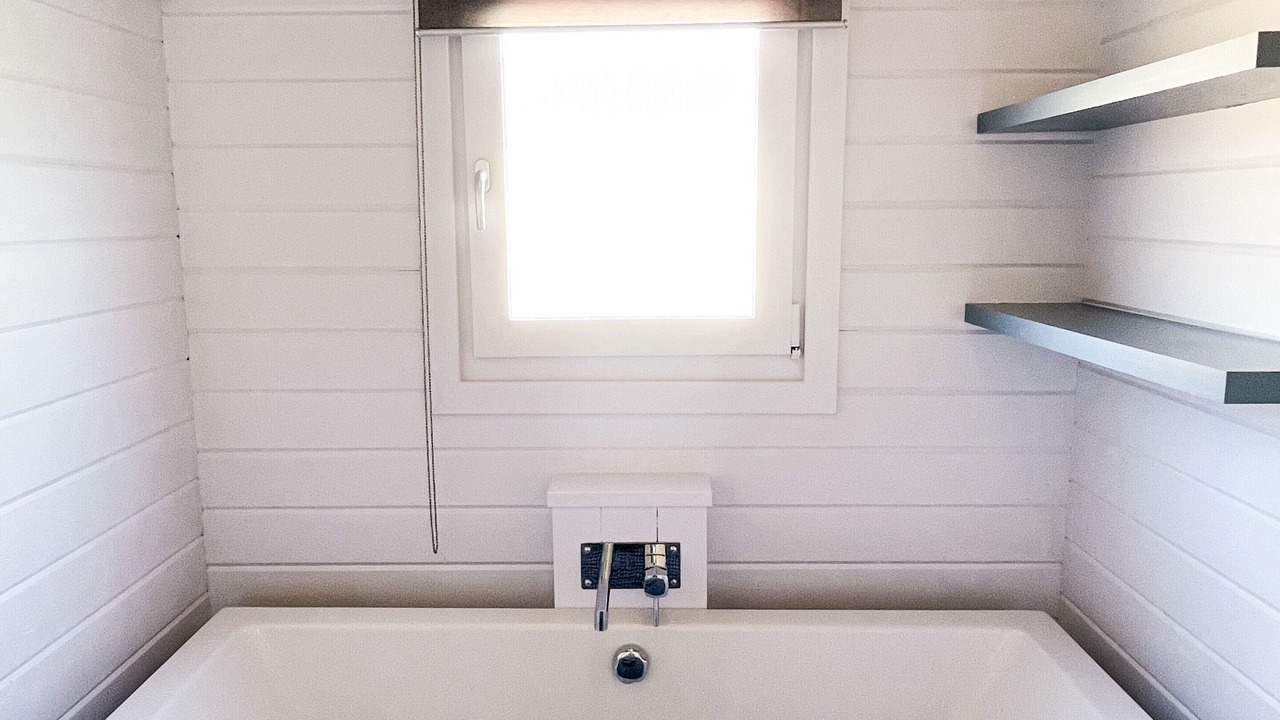 Photo of Bathroom in Abbess Roding