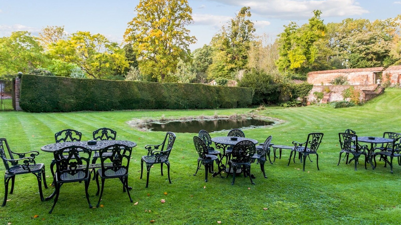 Photo of Outdoor in Burnham