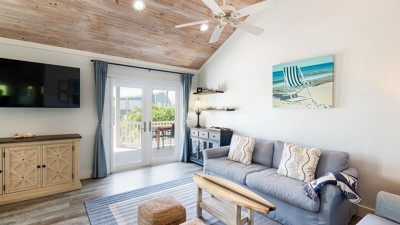 Photo of Livingroom in Hope Town