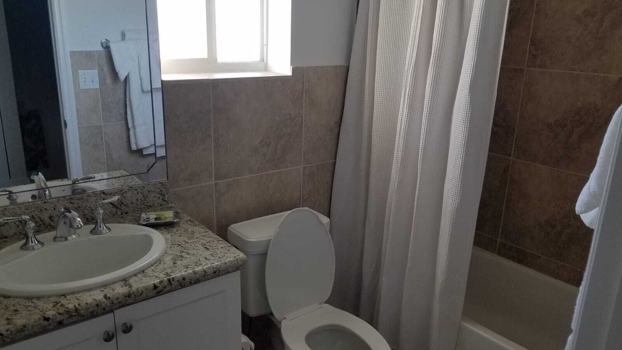 Photo of Bathroom in Alice Town
