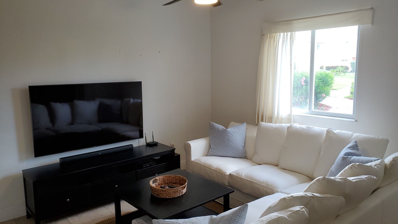 Photo of Livingroom in Alice Town