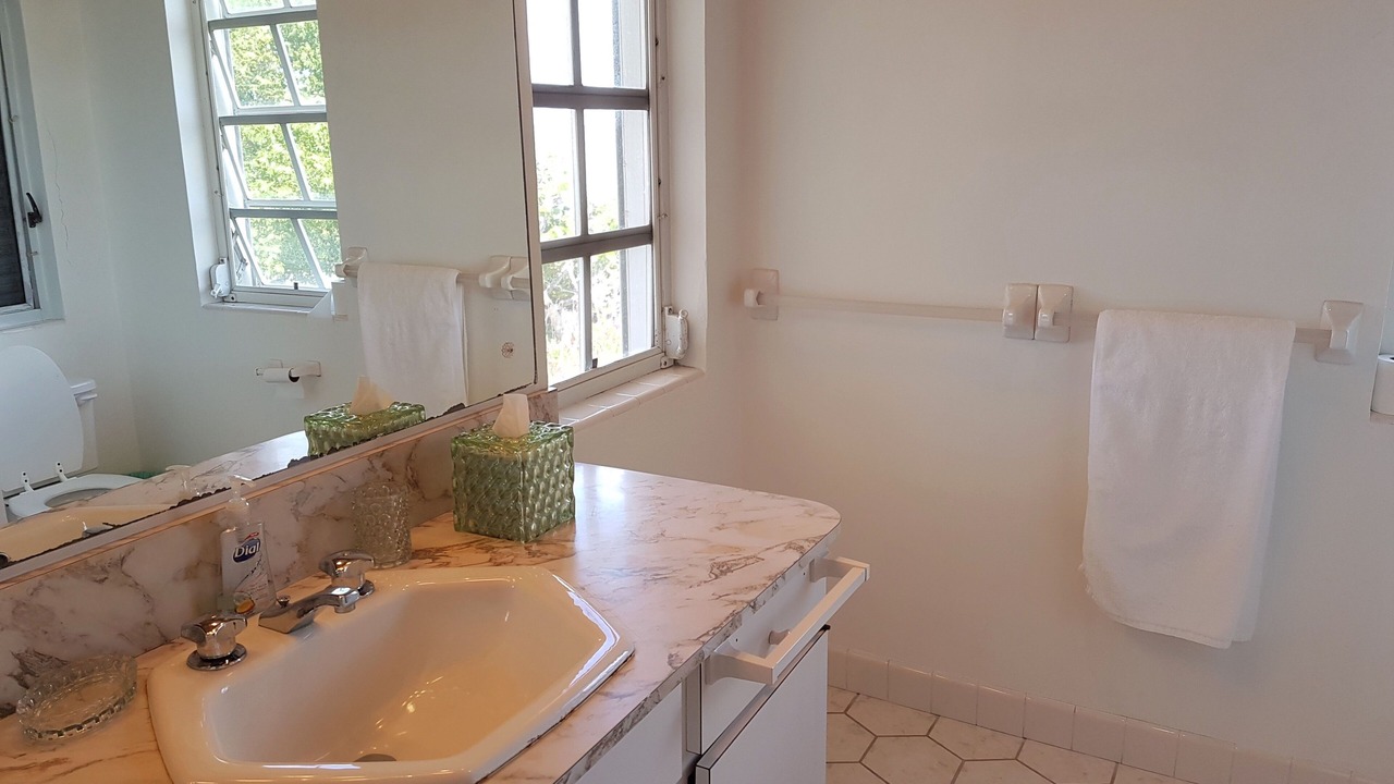 Photo of Bathroom in Spanish Wells