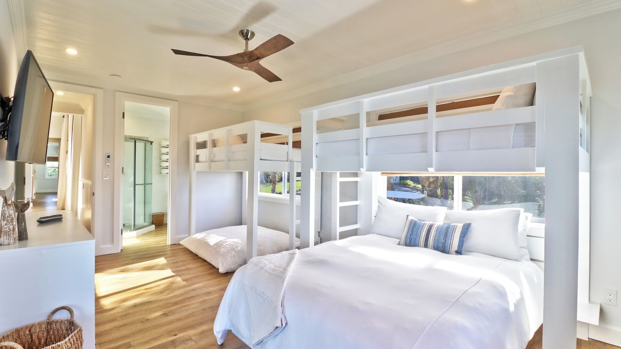 Photo of Bedroom in Great Guana Cay