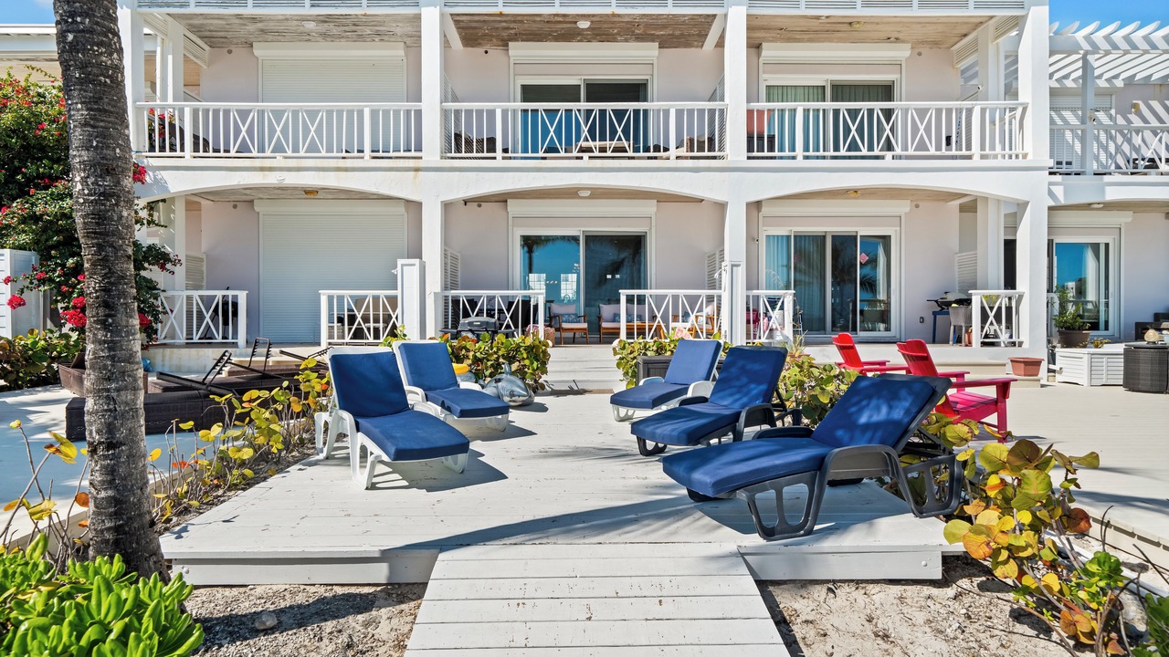 Photo of Patio Balcony in Palm Cay