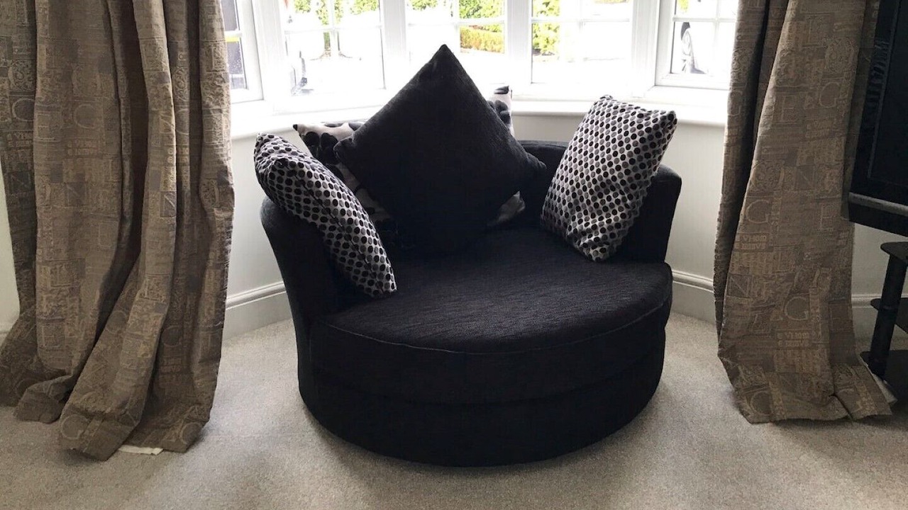 Photo of Livingroom in Crewe
