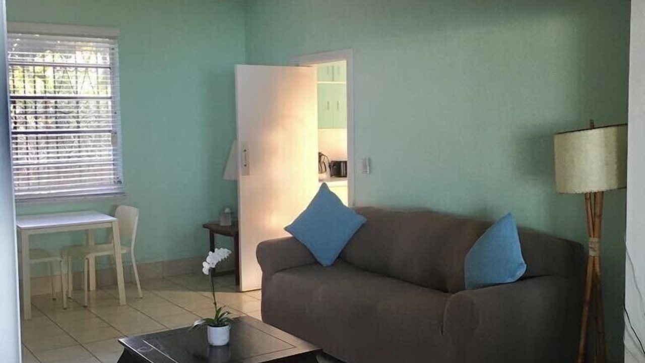 Photo of Livingroom in Eastern Road