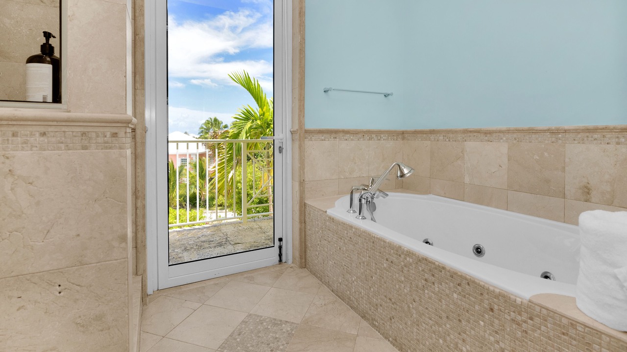 Photo of Bathroom in George Town