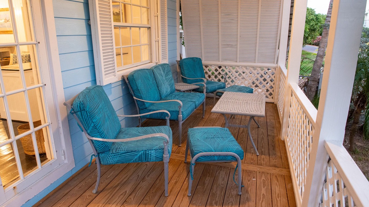 Photo of Patio Balcony in Dunmore Town