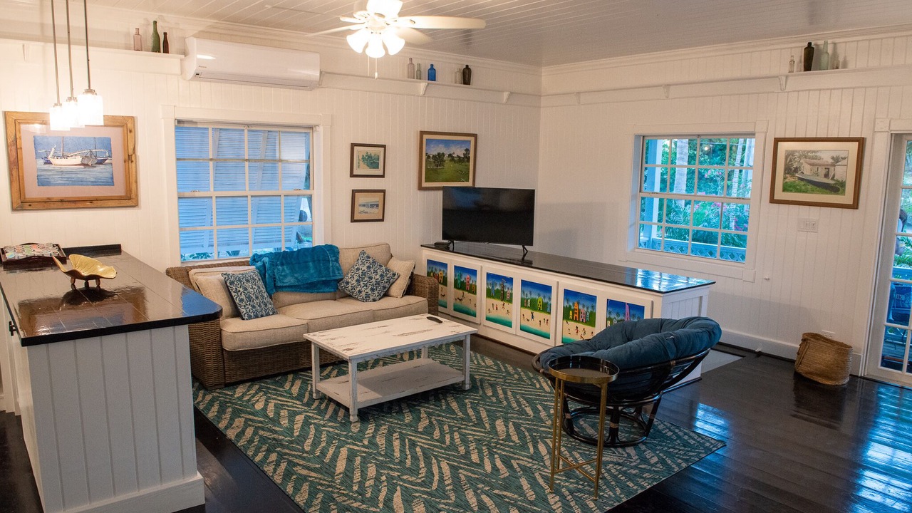 Photo of Livingroom in Dunmore Town