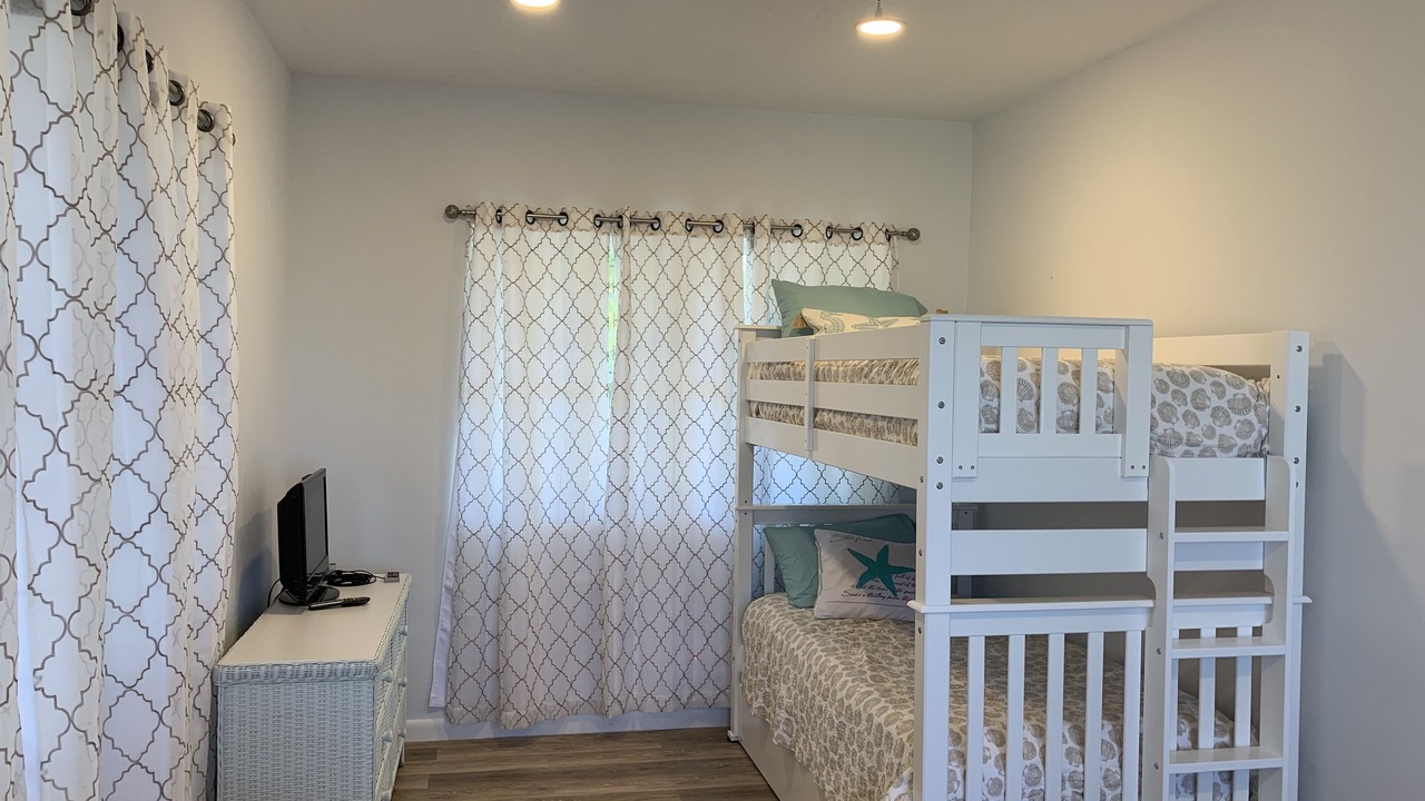 Photo of Bedroom in George Town