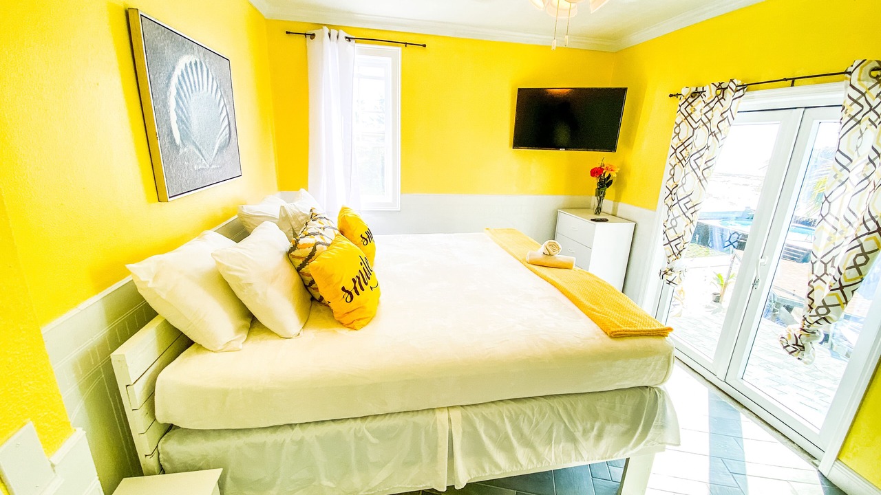 Photo of Bedroom in Nassau