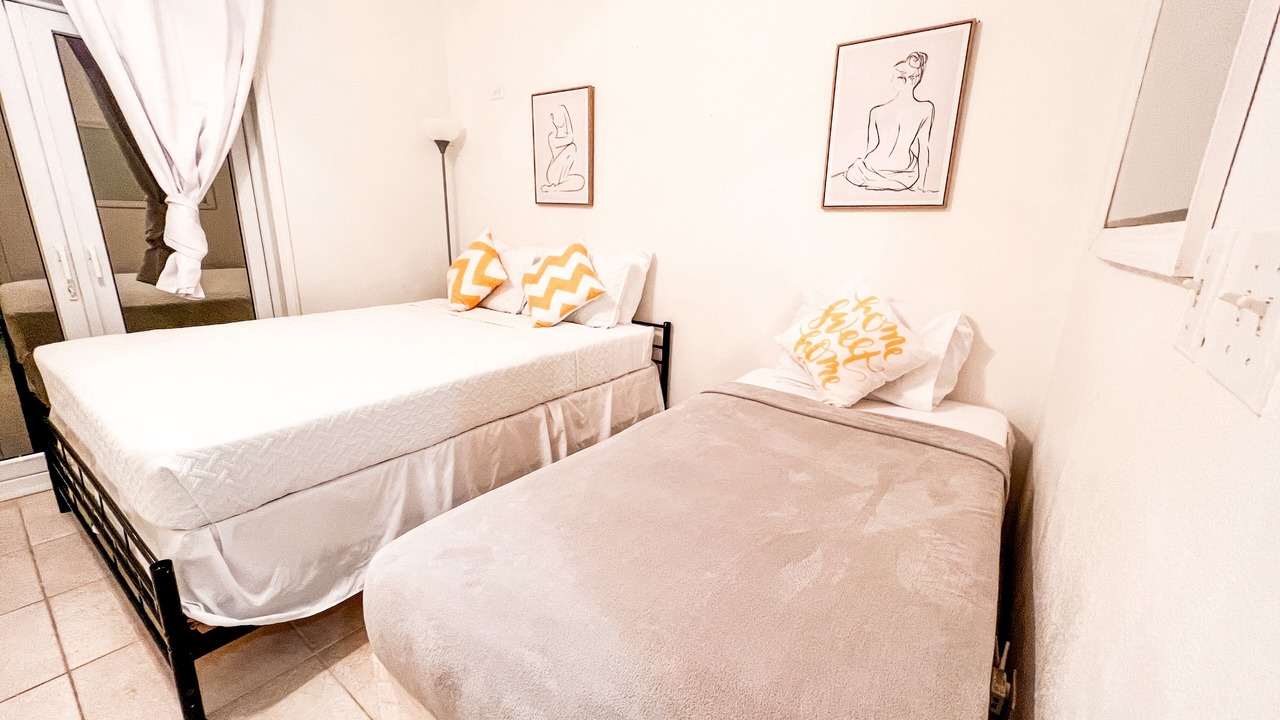 Photo of Bedroom in Nassau