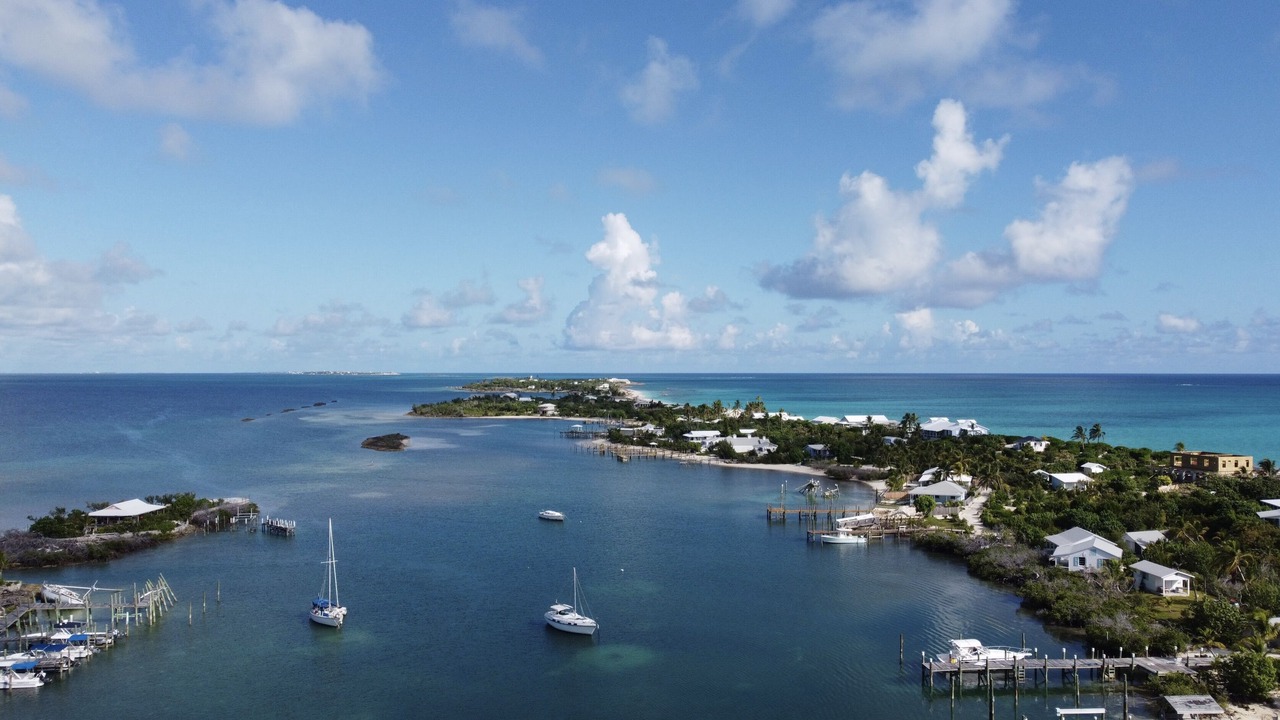 Photo of Others in Man O War Cay