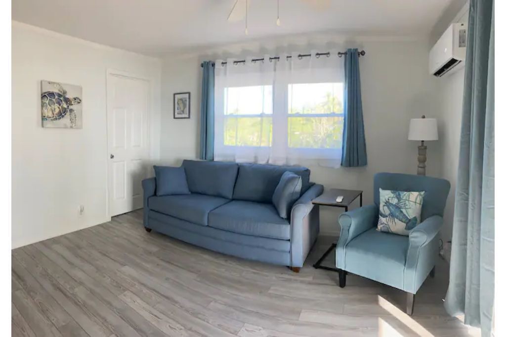 Photo of Livingroom in Cherokee