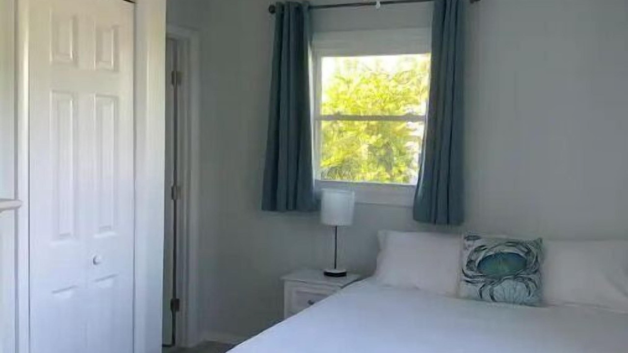 Photo of Bedroom in Cherokee