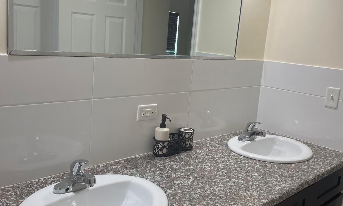 Photo of Bathroom in Rock Sound