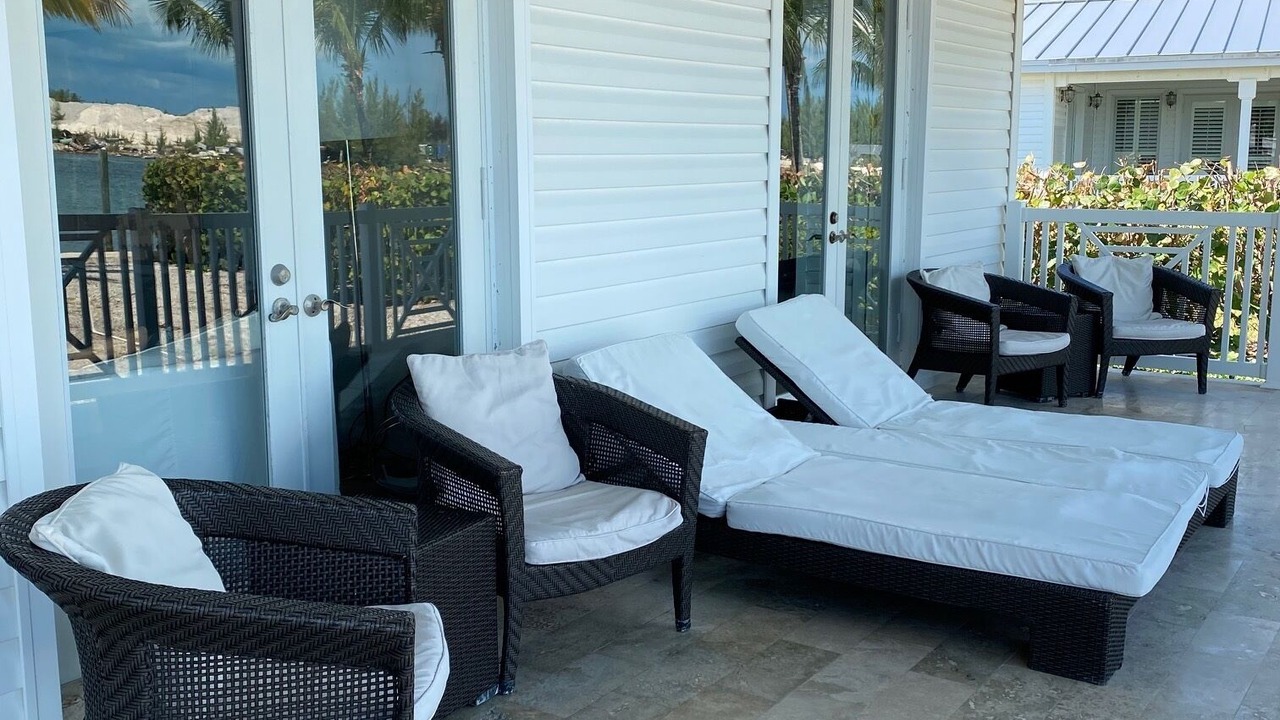Photo of Patio Balcony in Alice Town