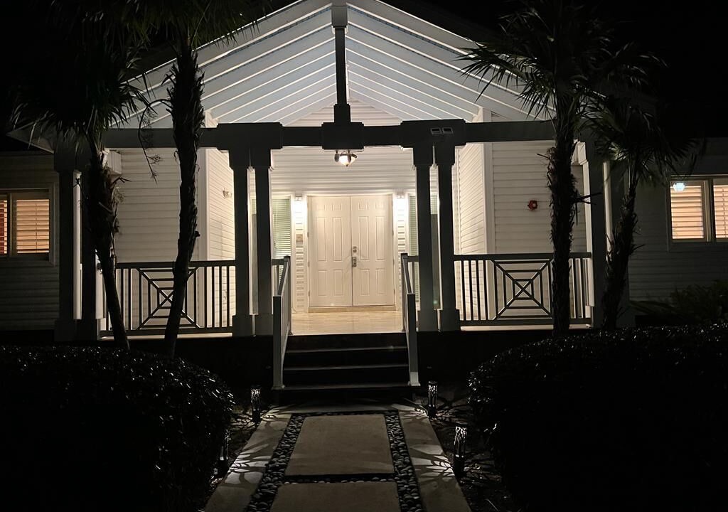 Photo of Outdoor in Alice Town