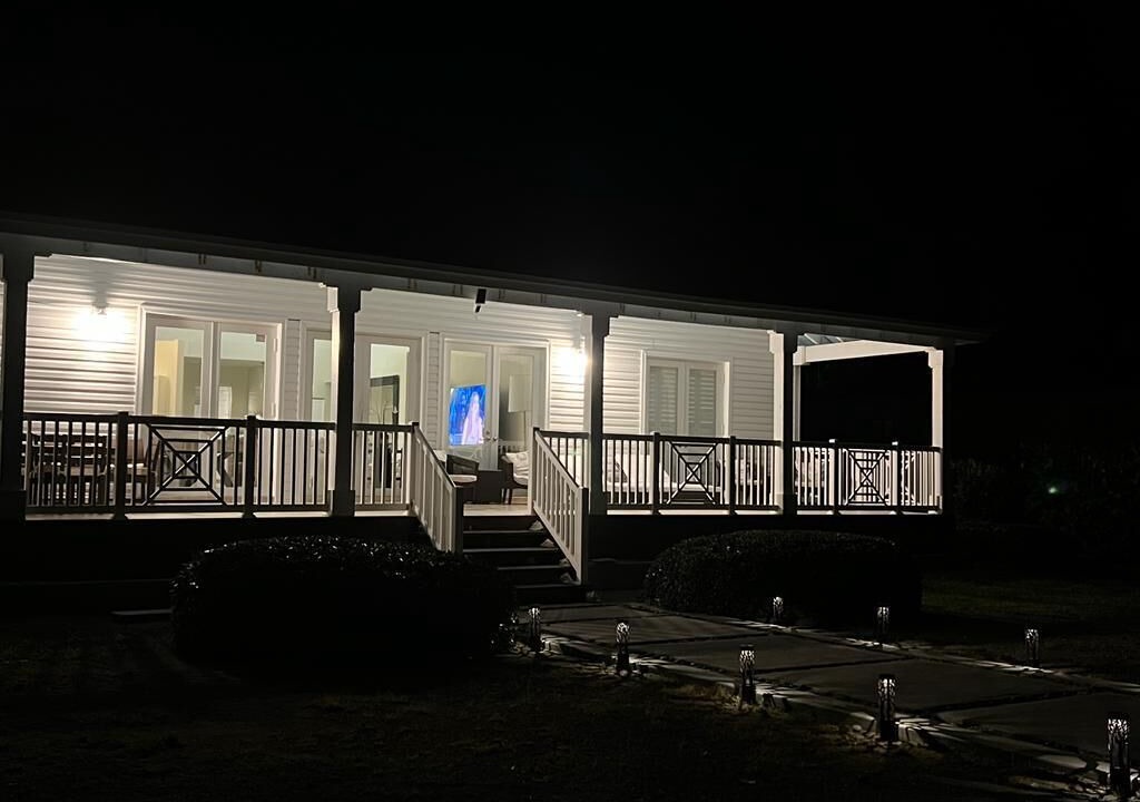 Photo of Outdoor in Alice Town