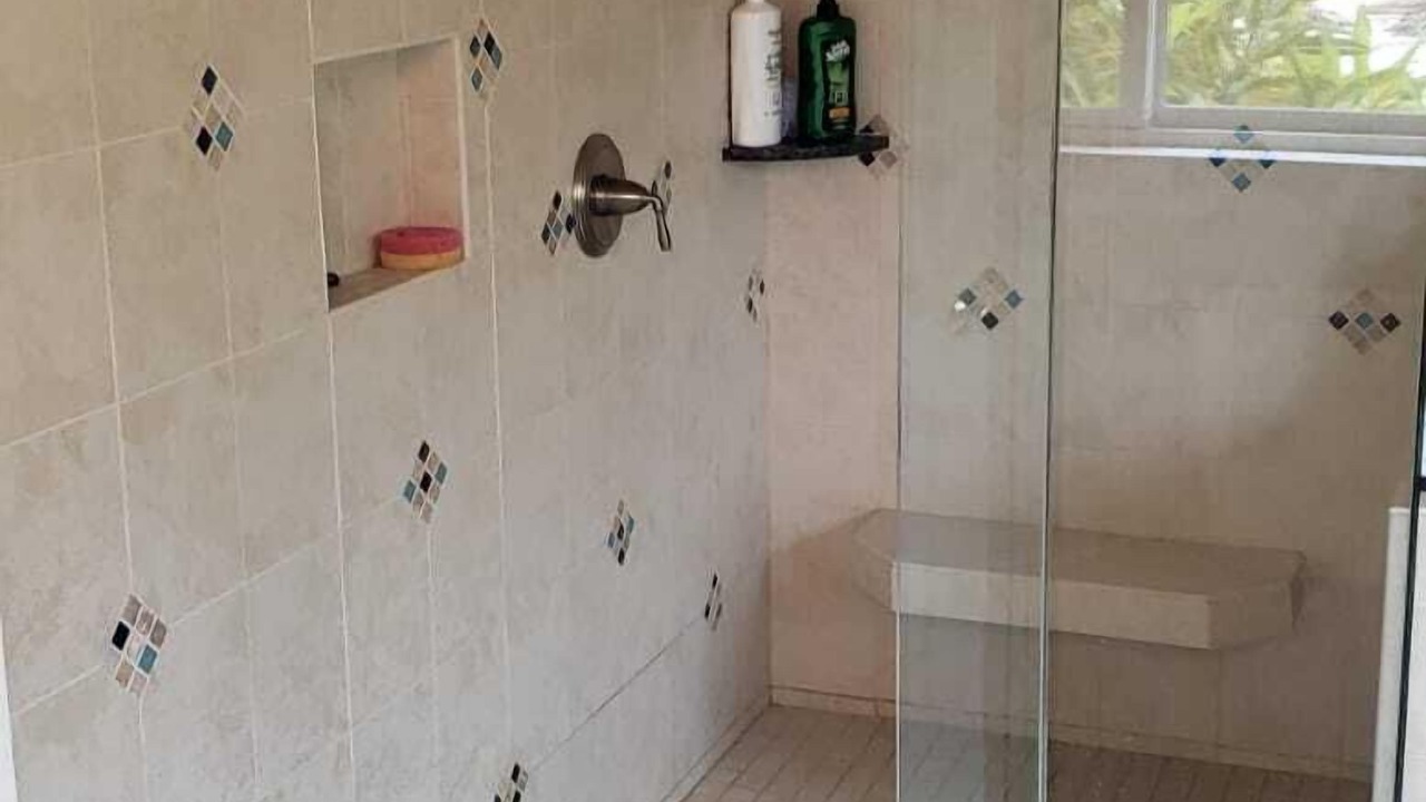Photo of Bathroom in Port Howe