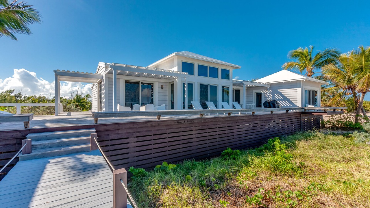 Photo of Patio Balcony in Hope Town