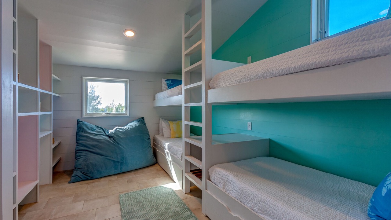Photo of Bedroom in Hope Town