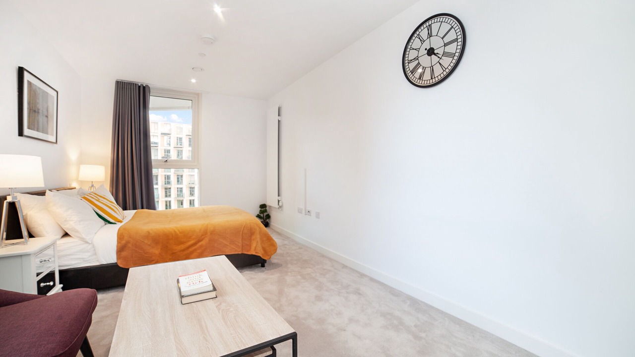 Photo of Bedroom in Docklands
