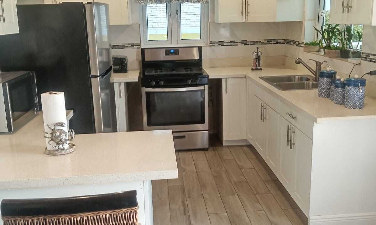 Photo of Kitchen in Great Harbour Cay