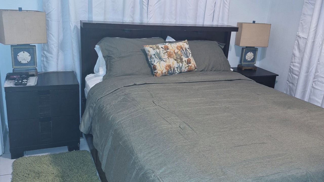 Photo of Bedroom in Nassau