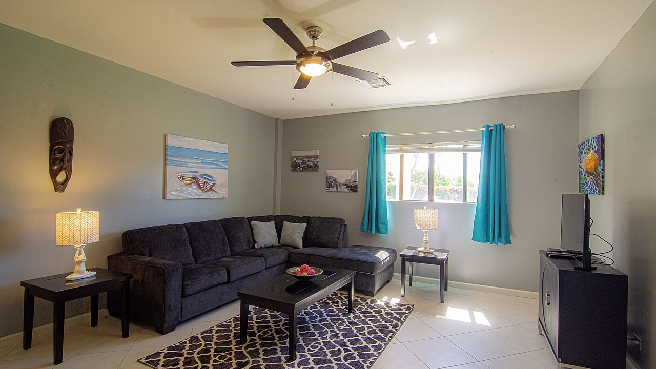 Photo of Livingroom in Nassau