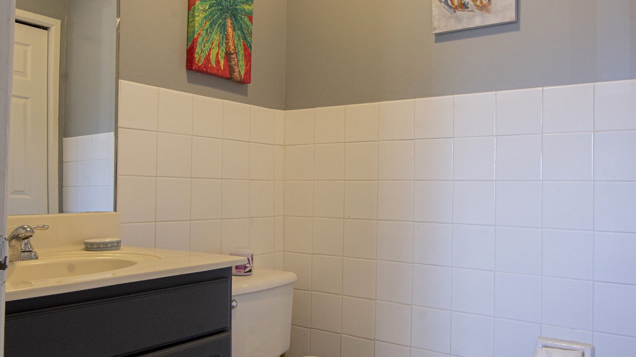 Photo of Bathroom in Nassau