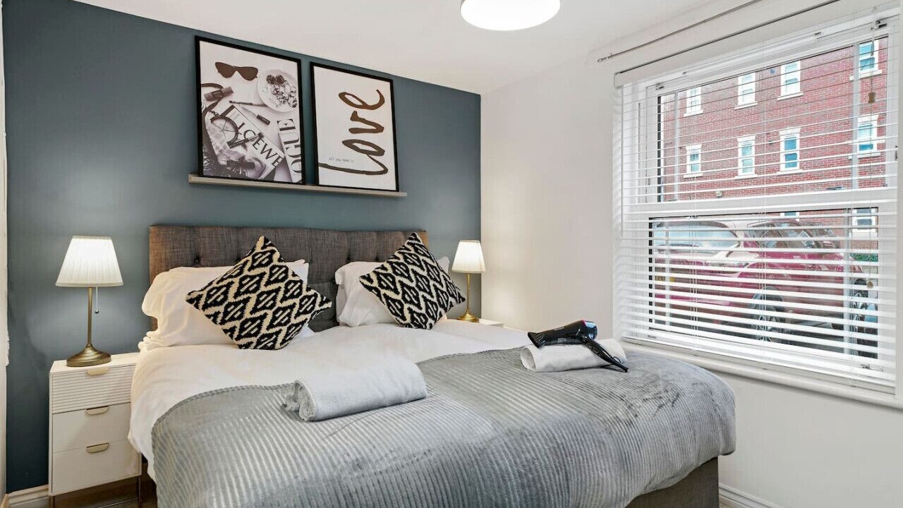 Photo of Bedroom in Bletchley