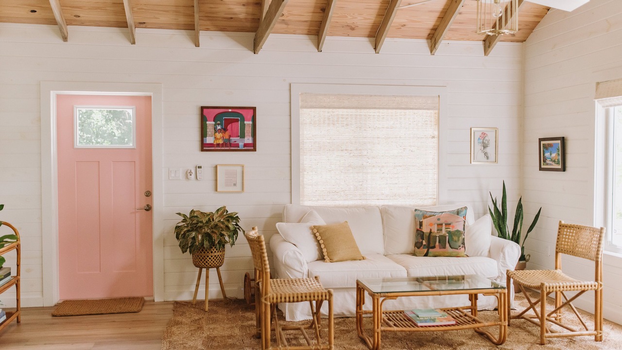 Photo of Bedroom in Gregory Town