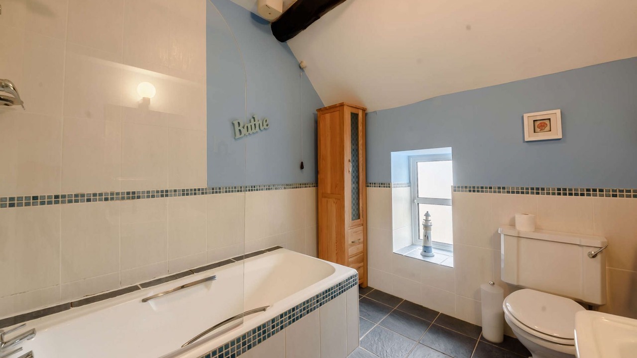 Photo of Bathroom in Bourton-on-the-Water