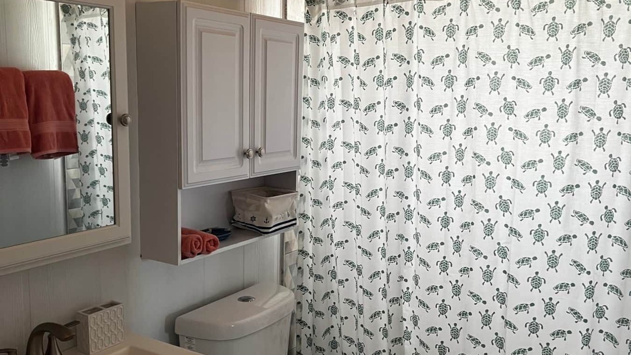 Photo of Bathroom in Great Guana Cay