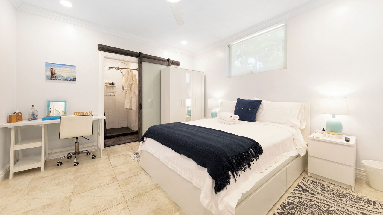 Photo of Bedroom in Nassau